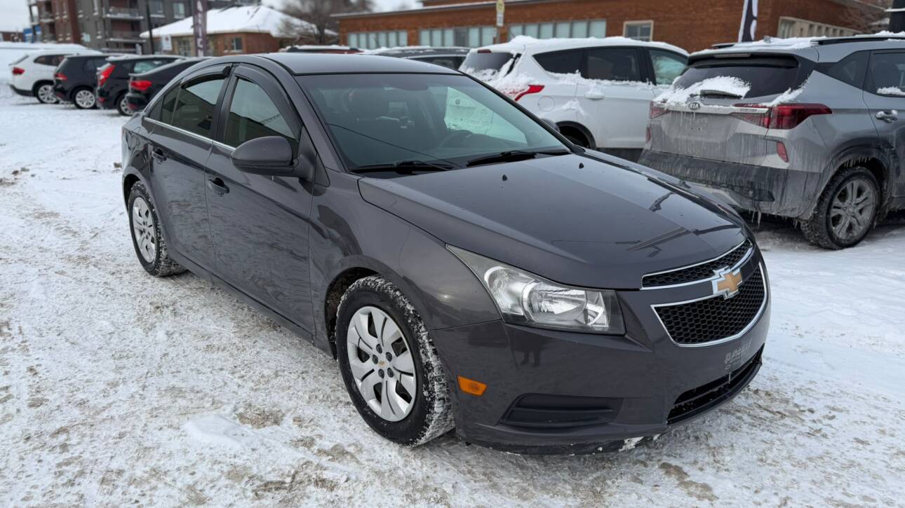 CHEVROLET CRUZE
