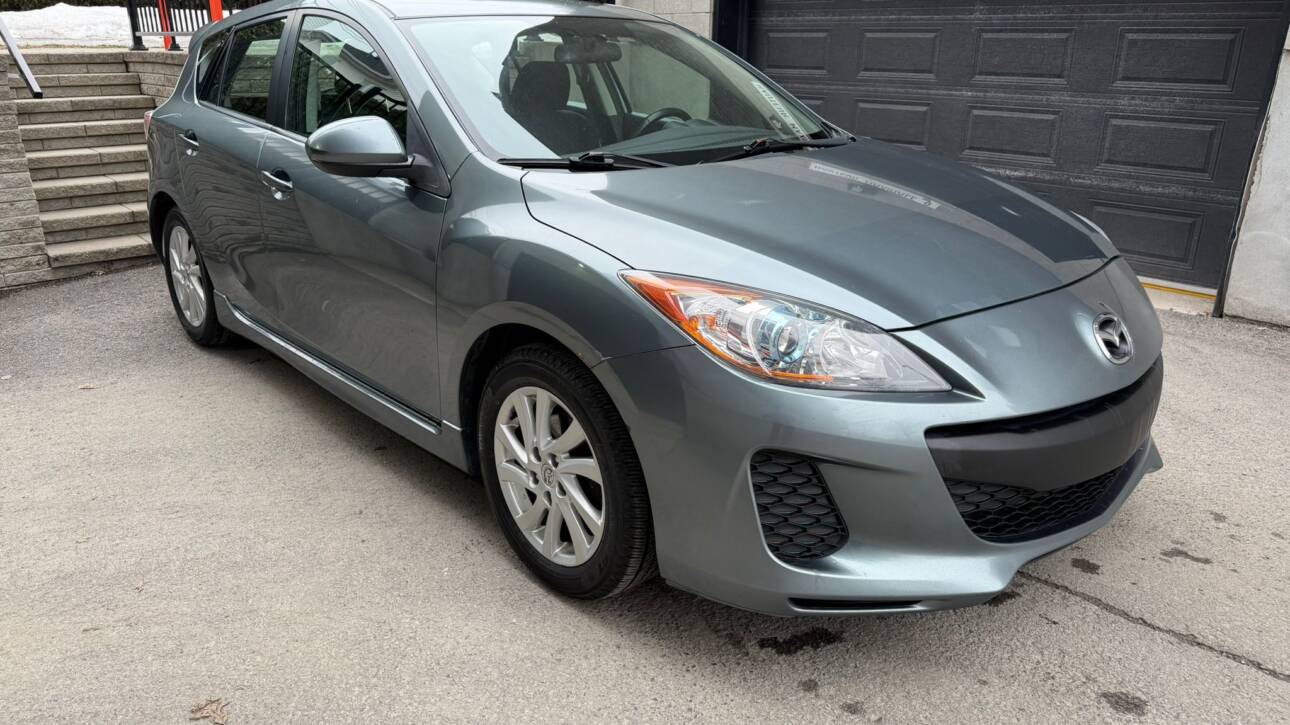 Mazda 3